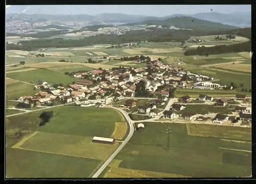 AK Zandt / Cham, Ortsansicht aus der Luft, Fliegeraufnahme