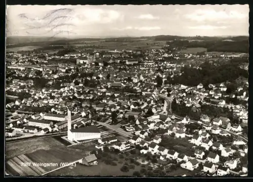 AK Weingarten /Württ., Luftaufnahme, Kirche, Wohnsiedlungen