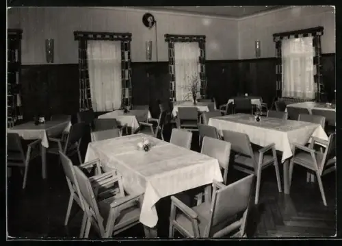 AK Hallbach /Erzgeb., Ferienheim des VEB Galvanotechnik Leipzig, Speisesaal