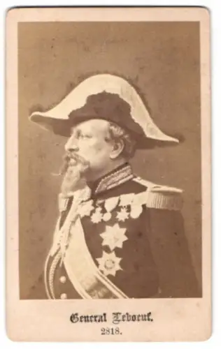 Fotografie Edmond Leboeuf, Französischer Kriegsminister im Krimkrieg und Sardinischen Krieg, Uniform, Orden, Zweispitz