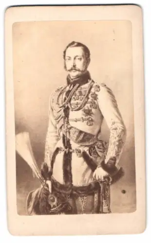 Fotografie Zar Alexander II. Nikolajewitsch von Russland in Husarenuniform