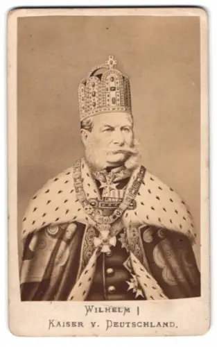 Fotografie Kaiser Wilhelm I., Kaiser von Deutschland, im Krönungsornat