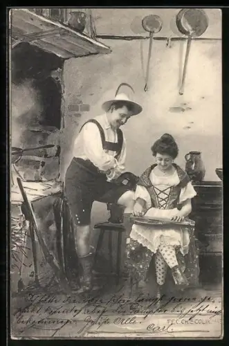 AK Mann hört seiner Ehefrau beim Spielen auf der Zither zu