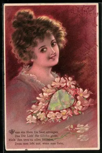 AK Junge Dame mit Herz aus Blumen, Allegorie Liebe
