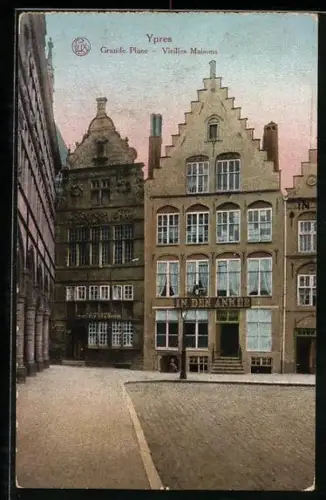 AK Ypres, Grande Place, Vieilles Maisons