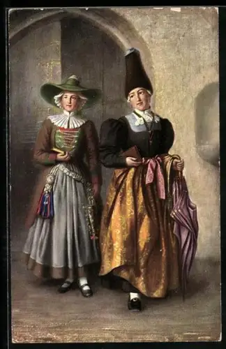 AK Zwei schöne Grödnerinnen in eleganter Volkstracht