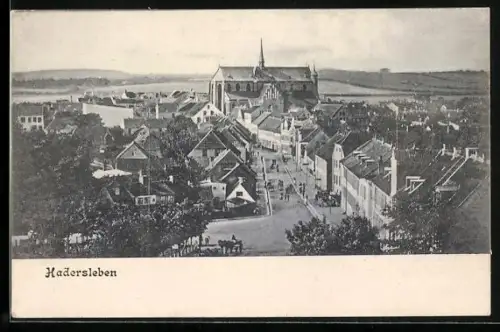AK Hadersleben, Strassenpartie mit Kirche