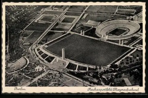 AK Berlin-Charlottenburg, Reichssportfeld vom Flugzeug aus