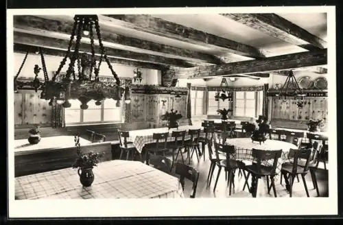 AK Riezlern /Kleinwalsertal, Sporthotel Auenhütte, Bes. Otto Herz, Innenansicht