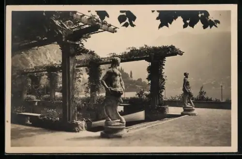AK Cernobbio, Nel giardino di Villa d`Este