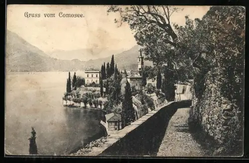 AK Varenna /Lago di Como, veduta con la chiesa