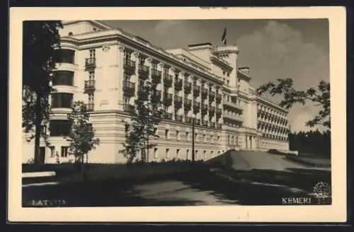 Foto-AK A. Saule Nr. 300: Kemeri, Partie an einem Gebäude