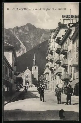 AK Chamonix, La rue de l`Eglise et le Brévent