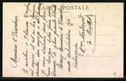 AK Croze /Creuse, Route de Felletin avec habitants et maison traditionnelle