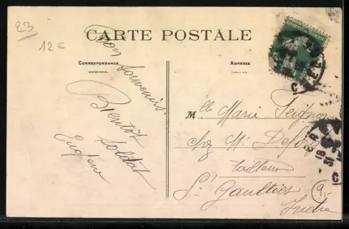 AK Guéret, Place de la Préfecture, entrée de la Grande Rue et de la Route de Courtille