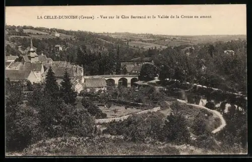 AK La Celle-Dunoise /Creuse, Vue sur le Clos Bertrand et la Vallée de la Creuse en amont