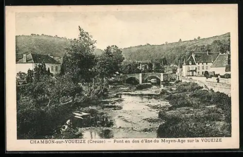 AK Chambon-sur-Voueize /Creuse, Pont en dos d`âne du Moyen-Âge sur la Voueize