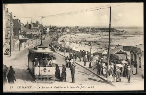 AK Le Havre, le Boulevard Maritime et la Nouvelle Jeteé, Strandblick mit Strassenbahn
