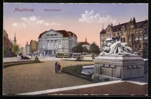 AK Magdeburg, Zentraltheater mit Strassenbahn
