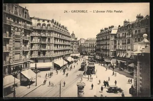 AK Grenoble, L`Avenue Félix Poulat, Strassenbahn