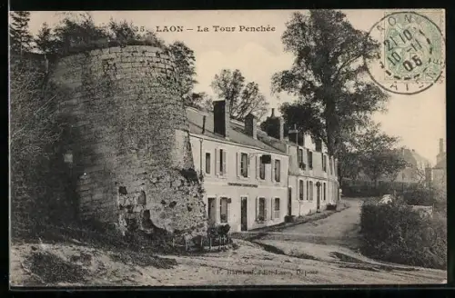 AK Laon, La Tour Penchée et maisons adjacentes