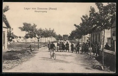 AK Sissonne /Aisne, Hauptzugang des Lagers