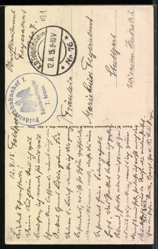 AK Guignicourt, Vue de l`église derrière des maisons et un jardin clôturé