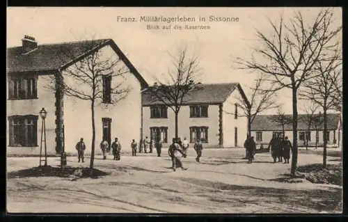 AK Sissonne, Blick auf die Kasernen