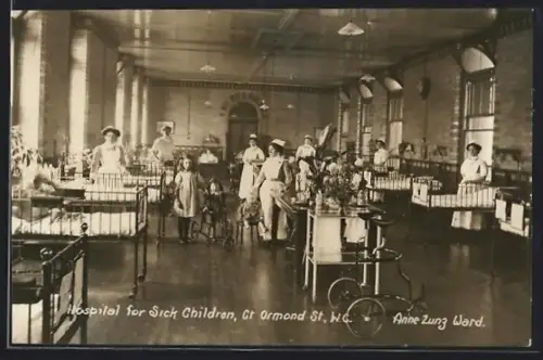 Foto-AK London, Hospital for sick children, St. Ormond St.