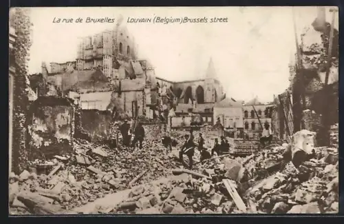 AK Louvain, La rue de Bruxelles