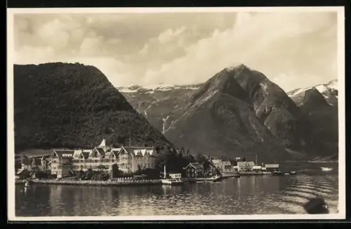 AK Balholm, Blick auf den Ort vom Berg aus