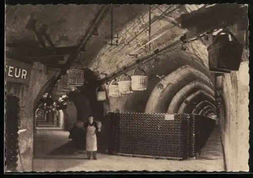 AK Reims, Champagne Pommery et Greno, Jonction de deux galeries et vue du transporteur, Wein