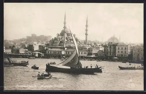 AK Constantinople, Mosquee Valide, Blick über den Fluss zur Moschee, Segelschiff