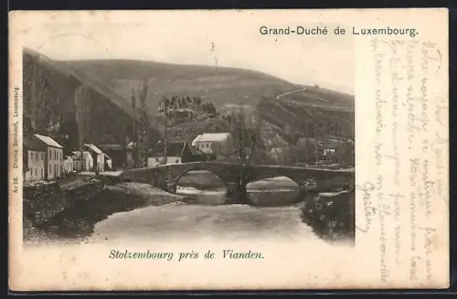 AK Stolzembourg /Vianden, Ortspanorama mit Brücke und Ruine