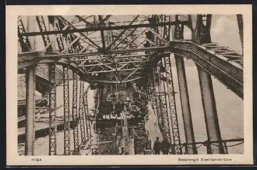 AK Riga, Reste der gesprengten Eisenbahnbrücke 1918