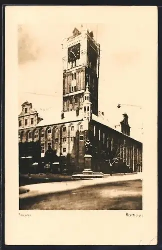 Foto-AK Thorn, Blick auf das Rathaus