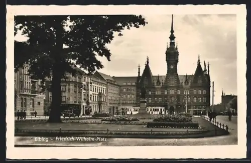 AK Elbing / Elblag, Strassenbahn am Friedrich-Wilhelm-Platz