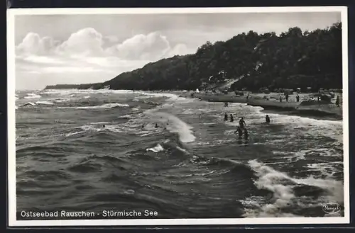 AK Rauschen, Ostseestrand mit anbrandender stürmischer See