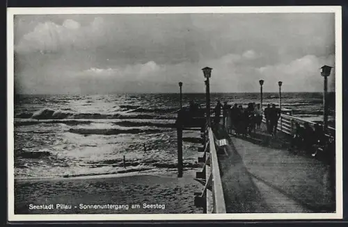 AK Pillau, Sonnenuntergang am Seesteg