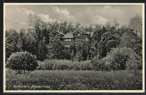 AK Rominten, Jagdschloss mit umgebendem Wald