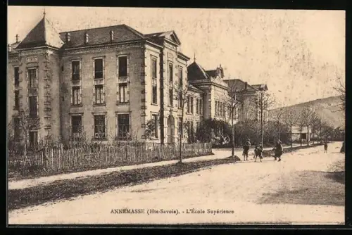 AK Annemasse, L`Ecole Superieure