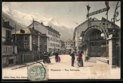 AK Chamonix, Rue Nationale et le Mont-Blanc
