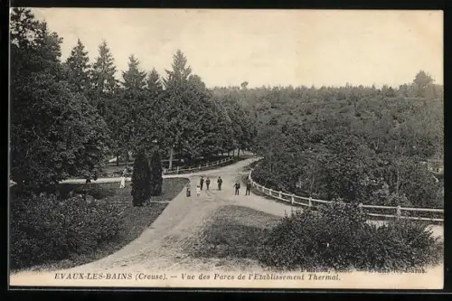 AK Évaux-les-Bains /Creuse, Vue des Parcs de l`Établissement Thermal