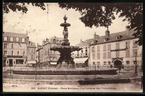 AK Guéret, Creuse, Place Bonnyaud, La Fontaine des Trois-Grâces