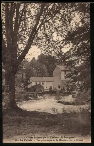 AK Bourganeuf /Creuse, Vue pittoresque de la Minoterie sur la Creuse