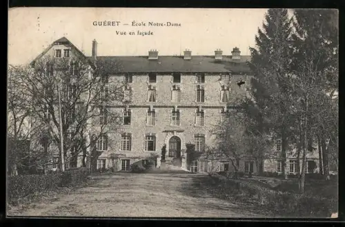 AK Guéret, École Notre-Dame, Vue en facade