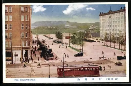 AK Tokio, The Emperor`s-road with tramway, Strassenbahn