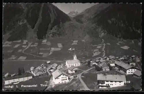 AK Ischgl i. Paznauntal, Totalansicht aus der Vogelschau