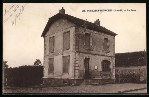 AK Fontaine-Fourches /S.-et-M., La Poste