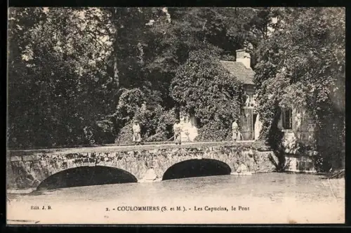 AK Coulommiers /S.-et-M., Les Capucins, le Pont